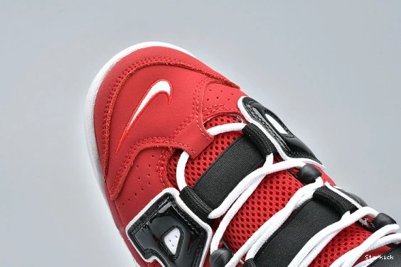 Air Hoops 921948-600 Bulls Pack More (2017) Uptempo  0811